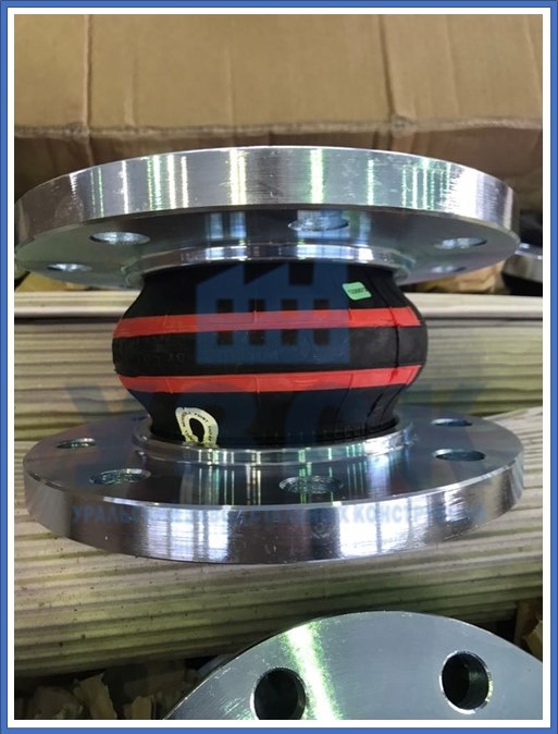 компенсатор резиновый фланцевый в Октябрьском